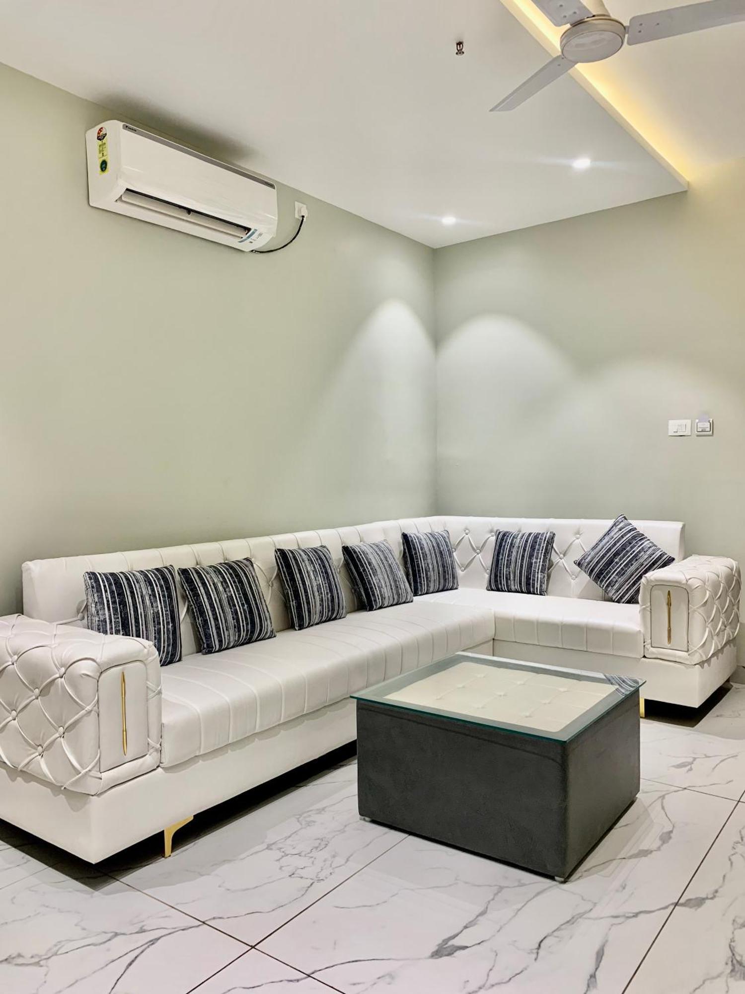 The Kamoda Resort Ambikapur Extérieur photo