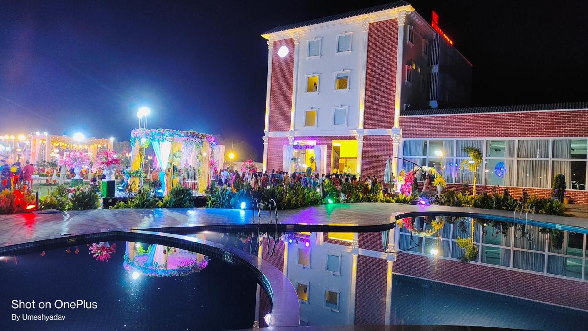 The Kamoda Resort Ambikapur Extérieur photo